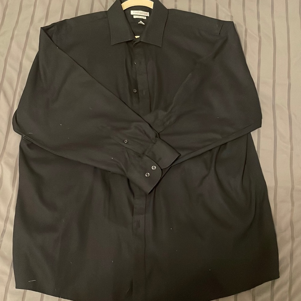 Van Heusen classic fit dress shirt black